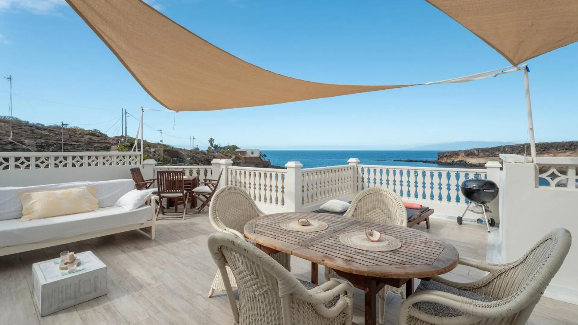 Tucadam Suites Costa Adeje  Apartment